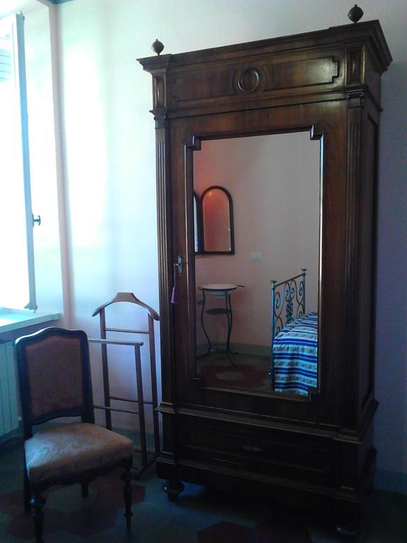 La Seca - Antico Albergo Alzese Pella Eksteriør billede
